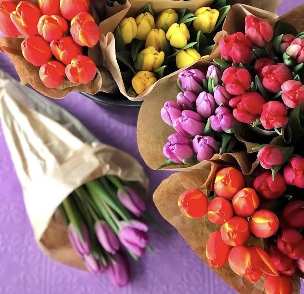 Florists and Growers Opt for Sustainable Bouquet Sleeves